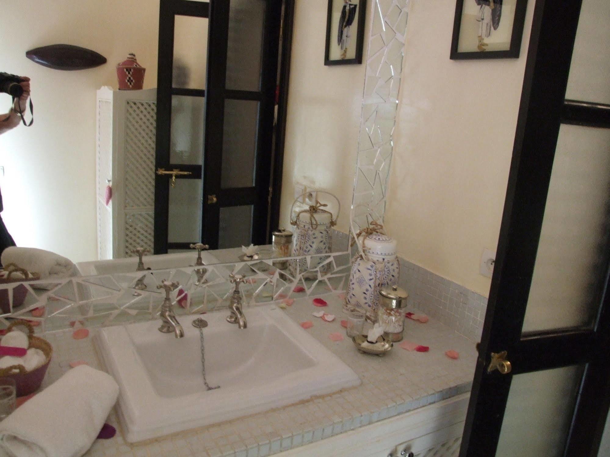 Hotel Dar Charkia Marrakesh Esterno foto